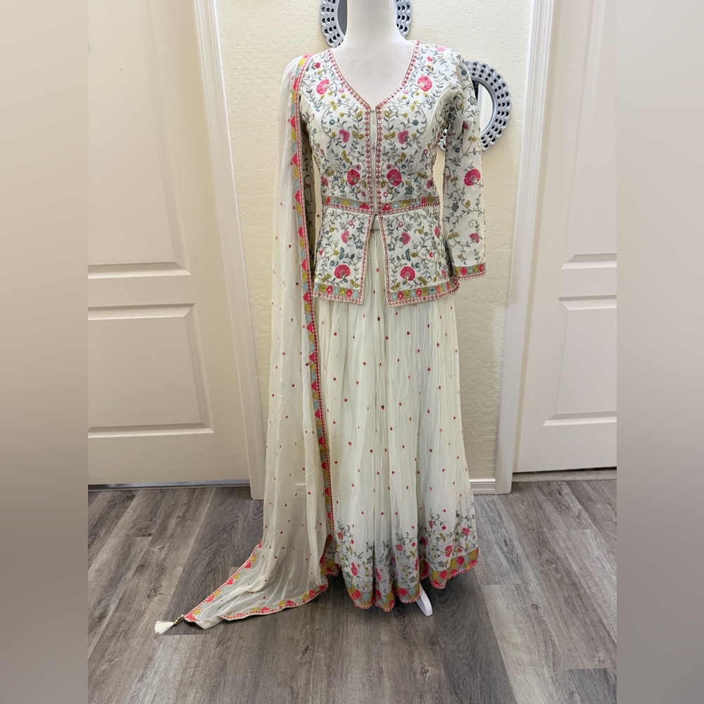 White Floral palazzo pants with Dupatta